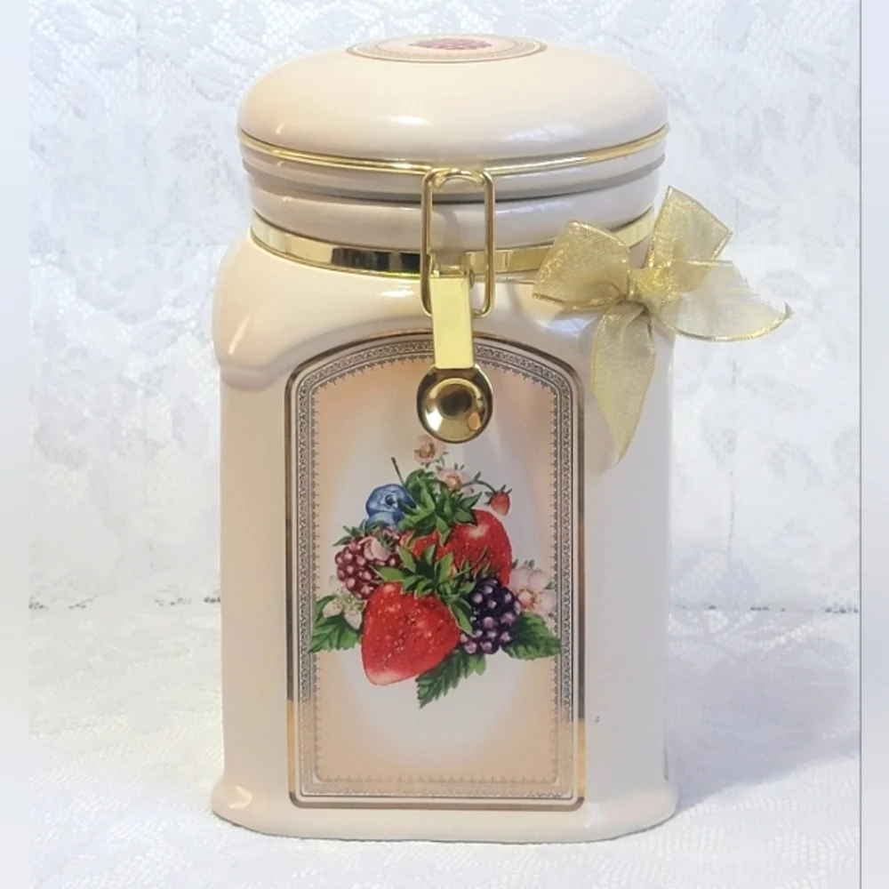 Vintage Knott's Berry Farm Ceramic Canister Cookie Jar Tilted Lid Gold Trim